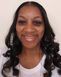 Tracy Bradford's Instagram, Twitter & Facebook