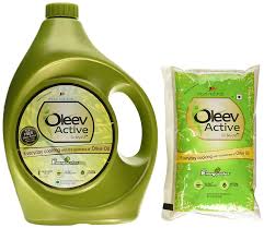 Oleev Active Jar 5l With Free Oleev Active Oil 1l Amazon In Amazon Pantry