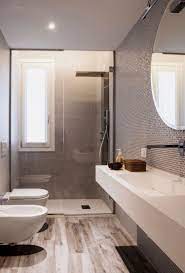 Pin Di Cristiana Locanto Su 376 Bathroom Stile Bagno Bagni Moderni Bagni Stretti E Lunghi