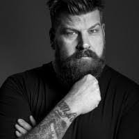 Daniel Bear's Instagram, Twitter & Facebook