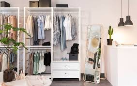 En smartpanel fait à partir de planches recyclées. Dressing Pour Ranger Sa Chambre A Coucher Les Modeles Du Moment Cote Maison