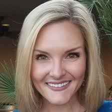 Laura Molnar's Instagram, Twitter & Facebook