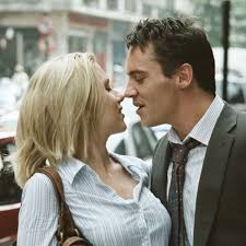 Джонатан риз майерс, скарлетт йоханссон, эмили мортимер и др. Match Point Vudi Allena I Drugie Kinosobytiya Nedeli V Moskve Postcriticism