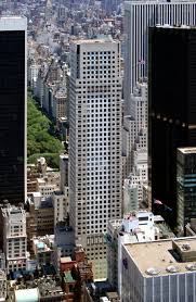 • the building incorporates its design into the facades of three smaller older landmarked 5th avenue buildings. 712 5th Avenue The Skyscraper Center
