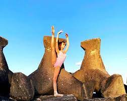 Ansamblul de balet arabesque 571 views4 year ago. Lebada De Cristal Home Facebook