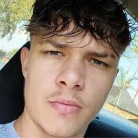 40+ "Thomas Spires" profiles