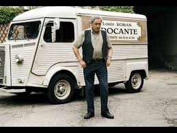 2 Louis La Brocante S10 Ep01 Louis Remonte Le Temps Youtube Recreational Vehicles Van Car