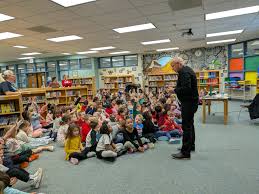 We love author visits! Thanks for coming to Picotte, Mr. Arant!