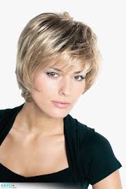 Romantique 40 Beau Modele Coiffure Courte Architecture Idee Cadeau Coupe De Conseils 2018 Modeleco Cheveux Courts Coiffure Carre Court Coupe De Cheveux