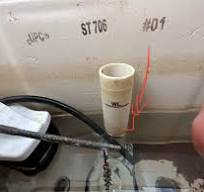 Posso sostituire la valvola di scarico del WC da solo? : r/DIY