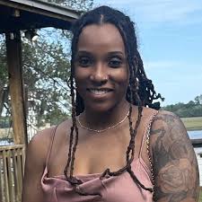 LaDona Pierce and Omar Edwards' Wedding Website