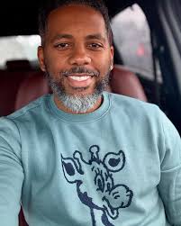 I don't want to grow up I'm a TOYS R US KID🎶🎵 they wouldn't know. Well  anyway Happy Solar Return Around The Sun