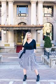Black And White Gingham Dress Plus Size What To Wear On A Date Curvy Style Black White Gingham Dress Wardrobe Cute Outfit Ideas Spring Fa Plus Size Fall Outfit Autumn Fashion Women Curvy Fashion