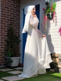 Nikah Merasiminizde Tercih Edebileceginiz En Guzel 28 Tesettur Nikah Elbisesi Moda Stilleri Balo Kiyafeti Gelin