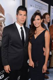 My name is earl dizisindeki catalina aruca rolüyle hatırlanmaktadır. Nadine Velazquez Nadine Velazquez Photos Zimbio