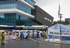 Sep 01, 2021 · 건강보험은 물론 노인장기요양보험에 대한 전문적임 책임을 맡고 있는 국민건강보험공단에서 하반기 신규직원 채용이 진행이 되게 되었는데요. ê±´ê°•ë³´í—˜ê³µë‹¨ ê³ ê°ì„¼í„° ì§ì› íŒŒì—… ë³¸ì‚¬ ë¡œë¹„ ë†ì„± ë¬´ê¸°í•œ ëŒìž… ì‚¬íšŒ ë‰´ìŠ¤ ê¸°ì‚¬ë³¸ë¬¸ ê°•ì›ì‹ ë¬¸
