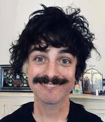 Sono il fratello perduto di Billie Joe da tempo : r/greenday