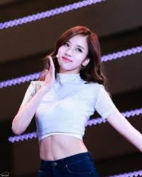This Twice Member Stuns With Her Firm Abs Kpop Girls Girl Abs Kpop Girl Groups