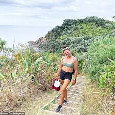 Check out the best videos, photos, gifs and playlists from amateur model jess and jamez. 2be1su592rt5pm