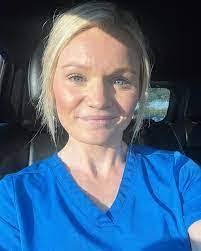 Desiree Vining's Instagram, Twitter & Facebook