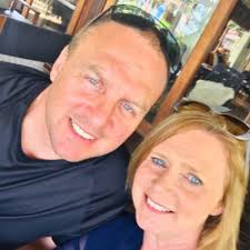 Wayne Hiatt (@realwaynehiatt)