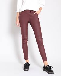 Ceinture élastique à partir de la taille 46, 5 poches et toujours une touche d'élasthanne ! Skinny Enduit Bordeaux 142055314a03 Pimkie