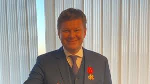 Спортивный комментатор дмитрий губерниев в эфире «матч тв» довёл до слёз певицу и телеведущую ольгу бузову. Gubernievu Vruchili Orden Aleksandra Nevskogo Sport Ekspress