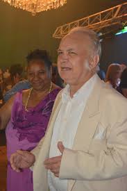 Caroline knapp of house of harper teams up with l'oreal paris and rent the runway to provide beauty styling advise to a busy new yorker. Sinergia Dinner Dance 2015 Sinergia Ny