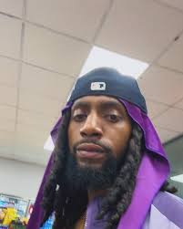 DrapedUp N DrippedOuT ☔️