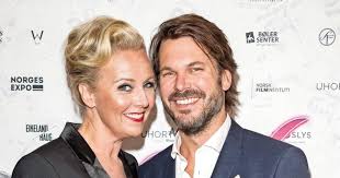 She made her stage début on oslo nye teater in 1997, playing the title role in goldoni's comic opera mirandolina.1. Linn Skaber Det Var Veldig Sterkt