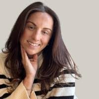 Danielle Brehm's Instagram, Twitter & Facebook