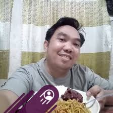 Albert Sevillano Miranda