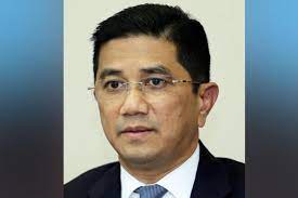 Assistant minister of commerce and industry. Perdagangan Antarabangsa Dan Industri Menteri Mohamed Azmin Timbalan Ban Hong