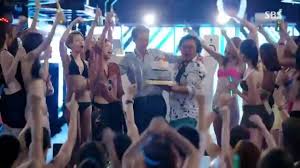 Through thick and thin, the couple faces the problems of psychological disorders, with the hopes of having their love prevail amidst their considerable differences in lifestyles and beliefs. It S Okay That S Love E 01 Free Download Borrow And Streaming Internet Archive