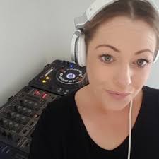 Stream Donna Randall music