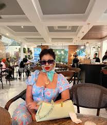 black female attendant