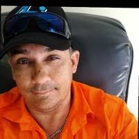 Damien Howe's Instagram, Twitter & Facebook