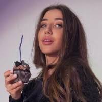 20+ "Alison I." profiles