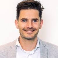 Kenneth Veenstra Email & Phone Number