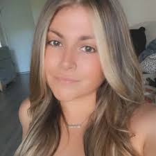 Hailey Sauer's Instagram, Twitter & Facebook