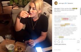Selin ciğerci, tam 7 kilo verdi. Selin Cigerci Bir Yandan Yiyip Diger Yandan Soylendi Kilo Veremiyorum Son Dakika Magazin