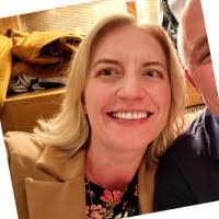 Michele Schmidt's Instagram, Twitter & Facebook