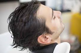 Butiran oil wax mampu menyebar ke seluruh bagian rambut, sehingga rambut dapat ditata ulang dan tanpa terasa lengket. Lengkapi Gaya Anda Dengan Minyak Rambut Alodokter