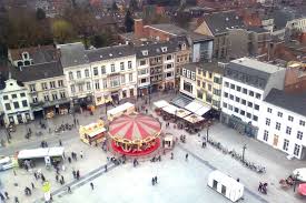 Wil je in 2021 graag nog deelnemen, schrijf je dan in op de online wachtlijst! Tijdrit Ronde Van Belgie Start Op Grote Markt Een Heleboel Turnhout Gazet Van Antwerpen Mobile
