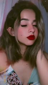 Eliza Borges (@elizaborgees)