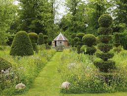Topiary Meadow At Malverleys Hampshire United Kingdom Cottage Garden Garden Design Topiary Garden