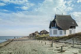 Schleswig Holstein Ist Nicht Nur Das Nordlichste Bundesland Es Ist Auch Das Land Zwischen Den Me Urlaub Reisen Ferienhaus Direkt Am Strand Kurzurlaub Am Meer