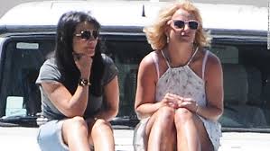 Jamie lynn spears, star of zoey 101 and sister to pop star britney spears, has joined the cast of upcoming netflix series sweet magnolias.spears will play noreen. Britney Spears Mom Wants Say In Singer S Care Cnn