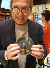 🎬Disfrutando cine en formato DVD 📀IGgames.village 🏛AFTER CULTURALES  ☝️Voy a tu Taller/Estudio/ Cátedra/ 📷 Encuentros después de tu jornada  laboral con temáticas a tu elección. 📷En horarios acordados ...