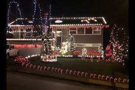 A large range of indoor and outdoor christmas lights available for purchase online within australia. North Shore Christmas Lights Displays What S Open North Shore News